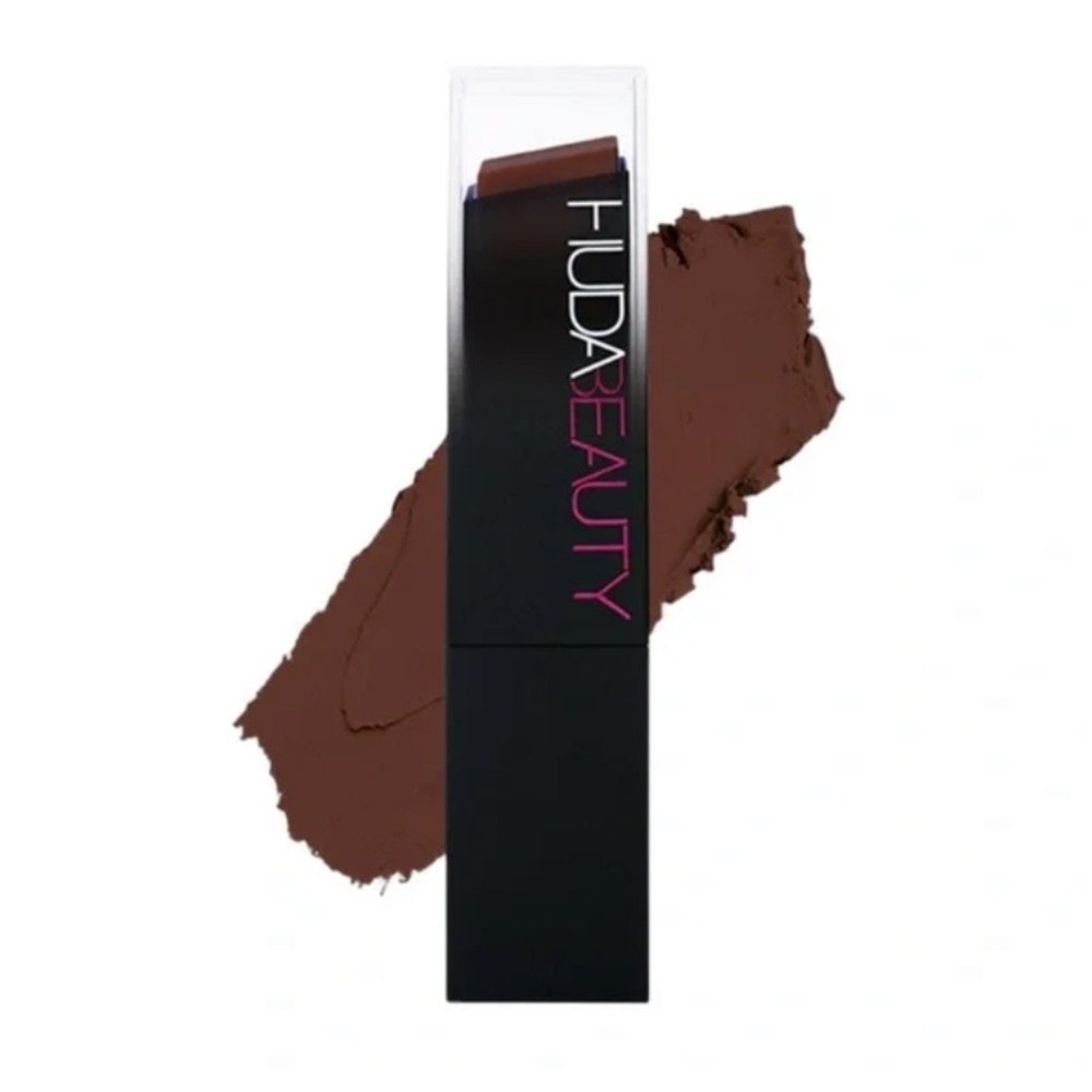 💎 Huda Beauty Lava Cake 590R Buildable Coverage Foundation Stick New In Box